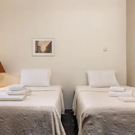 Ledas Cosy House * ハニア