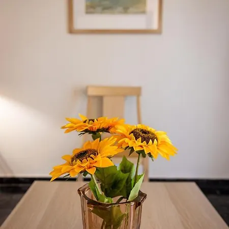 Ledas Cosy House